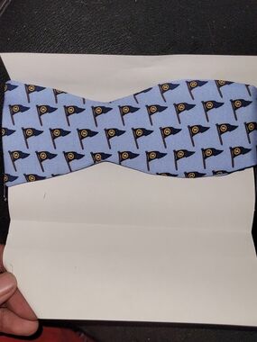 Vineyard Vines Light Blue Flag Pattern Bow Tie
